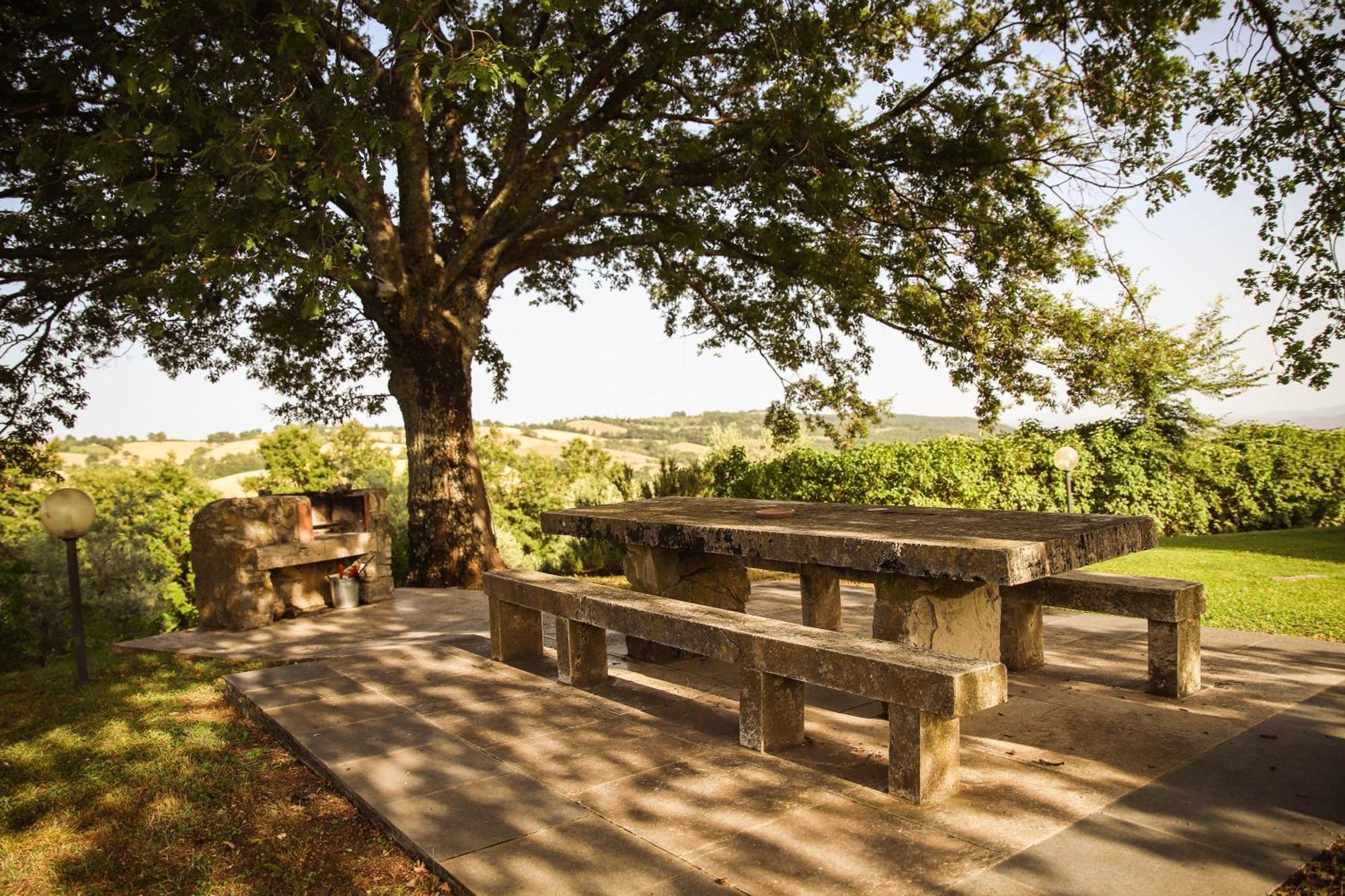 Bio Agriturismo Poggio Aione Saturnia Bagian luar foto
