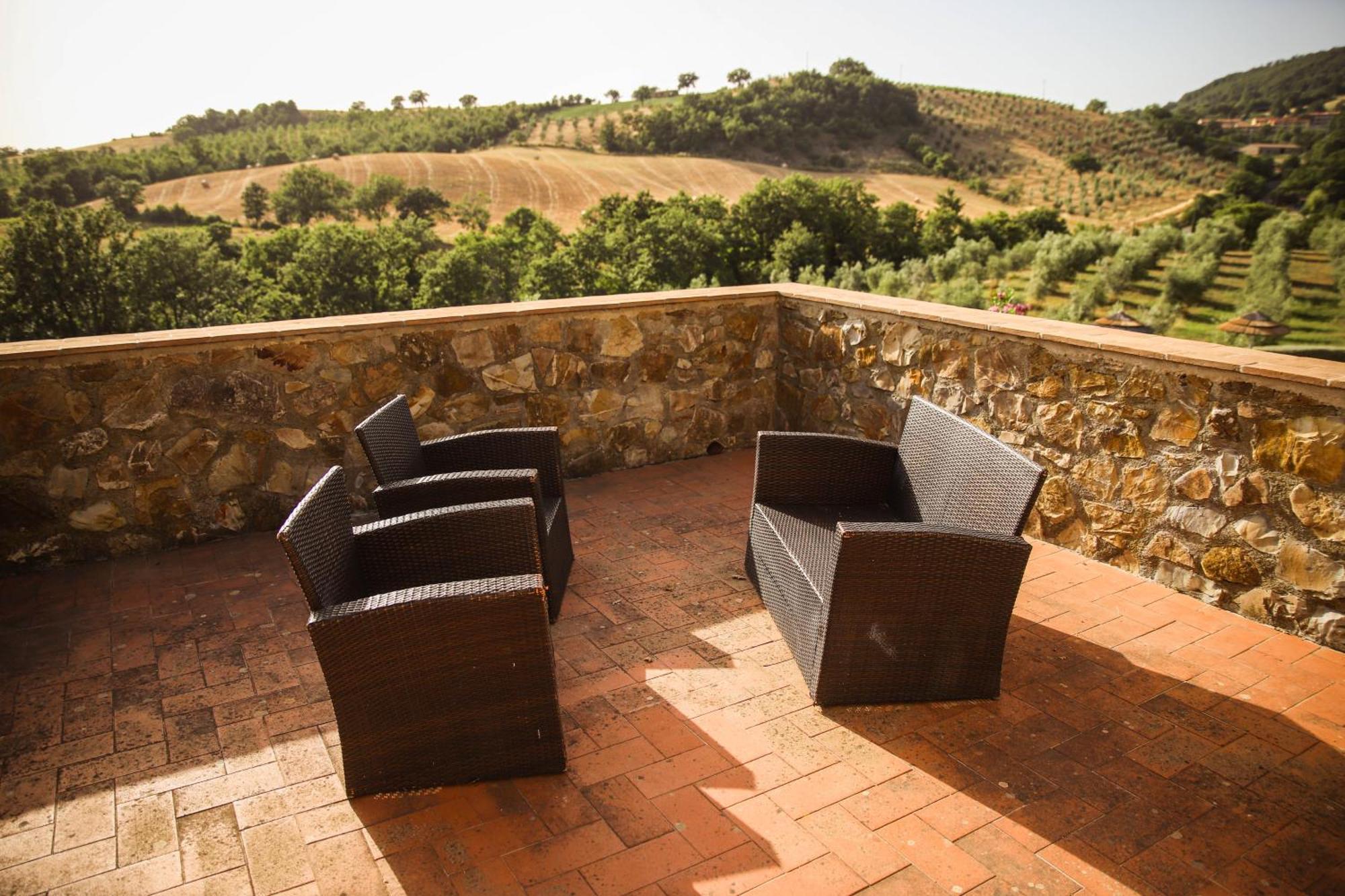 Bio Agriturismo Poggio Aione Saturnia Bagian luar foto