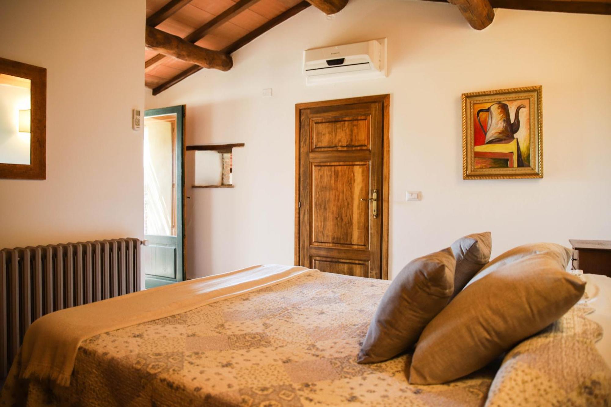Bio Agriturismo Poggio Aione Saturnia Bagian luar foto