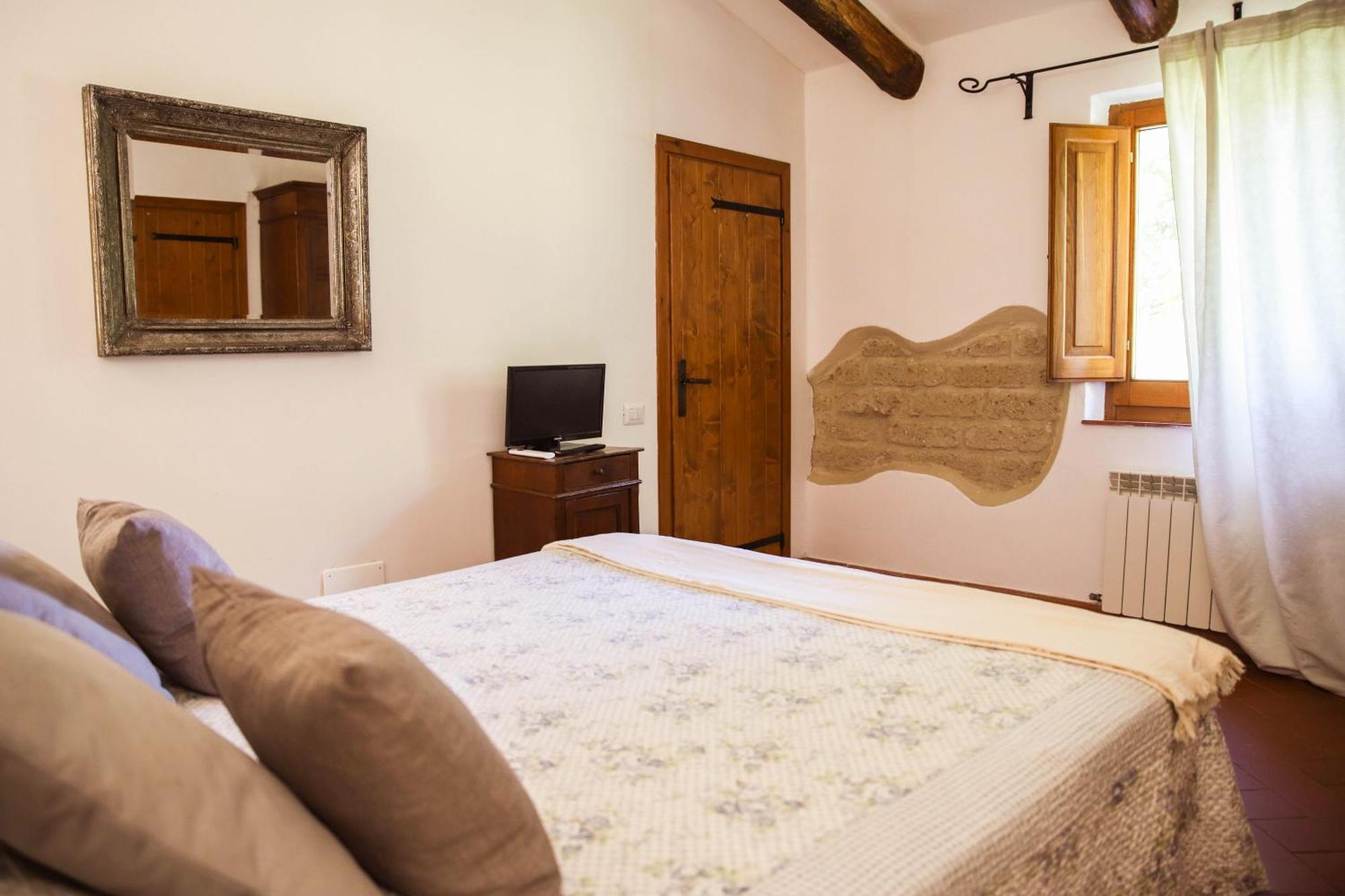 Bio Agriturismo Poggio Aione Saturnia Bagian luar foto